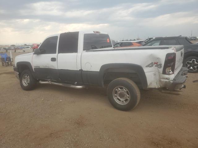 Photo 2 from auction – 2003 CHEVROLET SILVERADO with VIN 1GCHK29G63E104783