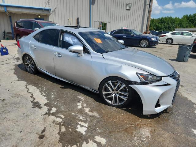 Photo 4 from auction – 2020 LEXUS IS 300 with VIN JTHAA1D24L5102085