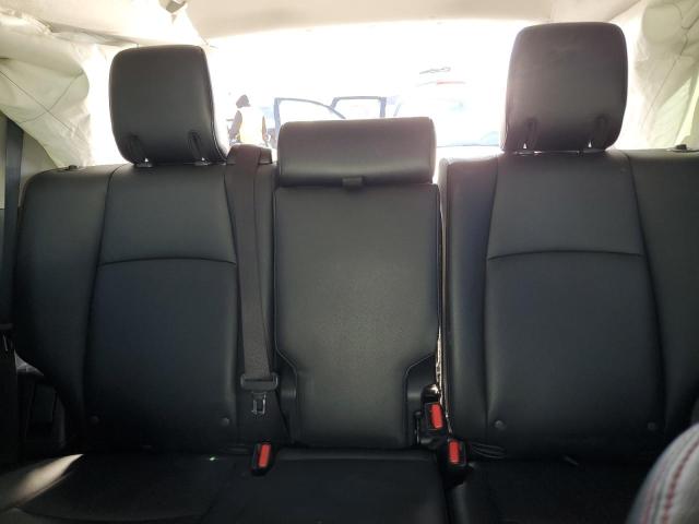 Photo 10 from auction – 2018 TOYOTA 4RUNNER SR with VIN JTEBU5JR8J5603656
