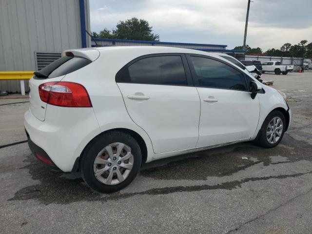 Photo 3 from auction – 2015 KIA RIO LX with VIN KNADM5A31F6423197