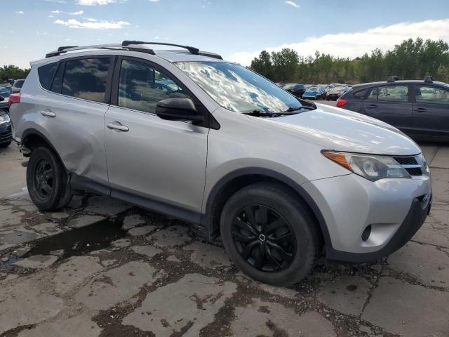 Photo 4 from auction – 2015 TOYOTA RAV4 LE with VIN 2T3BFREV4FW267825
