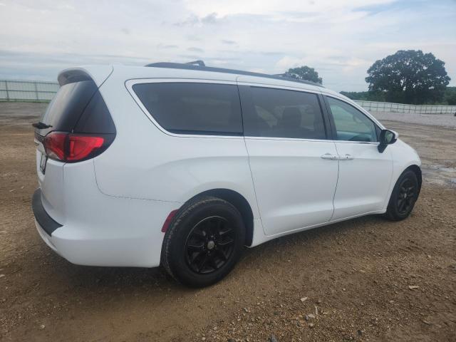 Photo 3 from auction – 2020 CHRYSLER VOYAGER LX with VIN 2C4RC1DG9LR265294