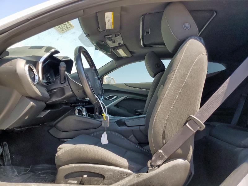 Photo 7 from auction – 2017 CHEVROLET CAMARO LS with VIN 1G1FA1RS2H0101031
