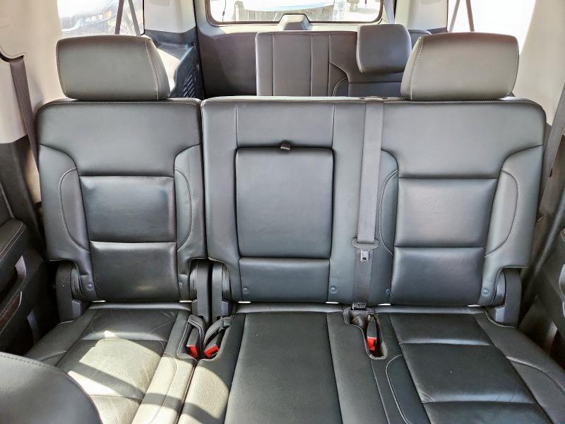 Photo 10 from auction – 2018 CHEVROLET SUBURBAN C with VIN 1GNSCHKC5JR272151