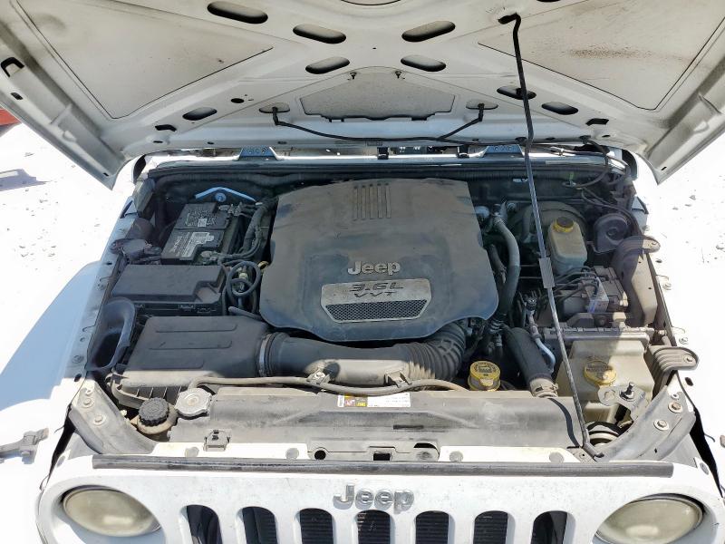 Photo 11 from auction – 2013 JEEP WRANGLER U with VIN 1C4BJWEG2DL609951