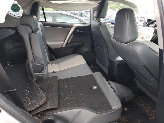 Photo 11 from auction – 2015 TOYOTA RAV4 LIMIT with VIN 2T3DFREV0FW301039
