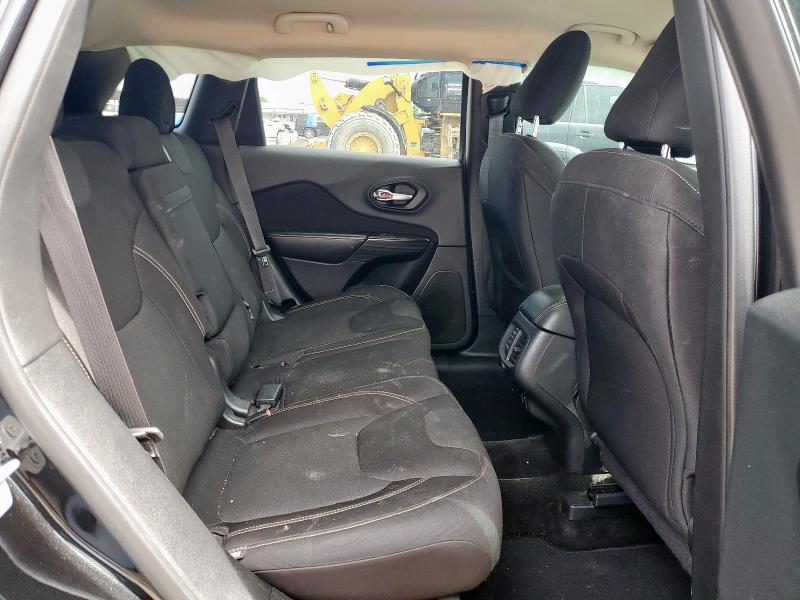 Photo 11 from auction – 2015 JEEP CHEROKEE L with VIN 1C4PJLCB3FW628585