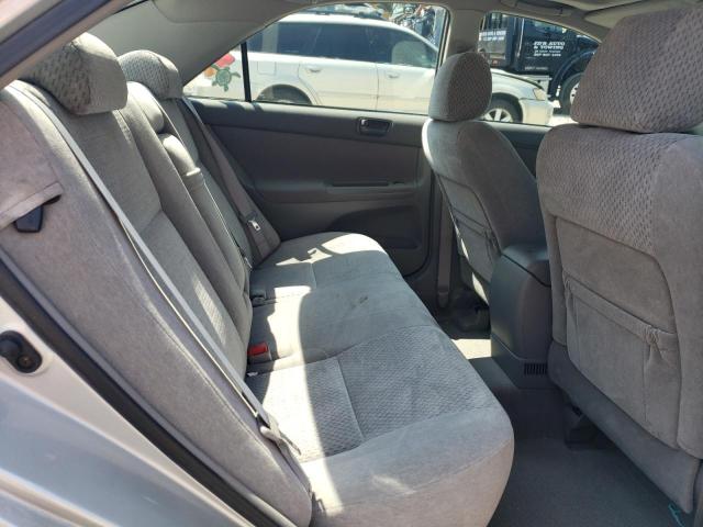 Photo 10 from auction – 2004 TOYOTA CAMRY LE with VIN 4T1BE32K44U281515