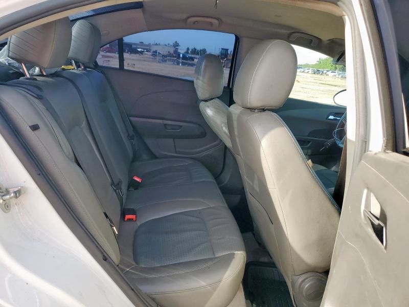 Photo 10 from auction – 2015 CHEVROLET SONIC with VIN 1G1JE5SB5F4119173