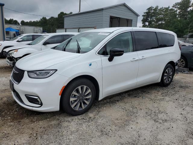 CHRYSLER PACIFICA 2024 with VIN 2C4RC1S70RR115084 - Photo from auction