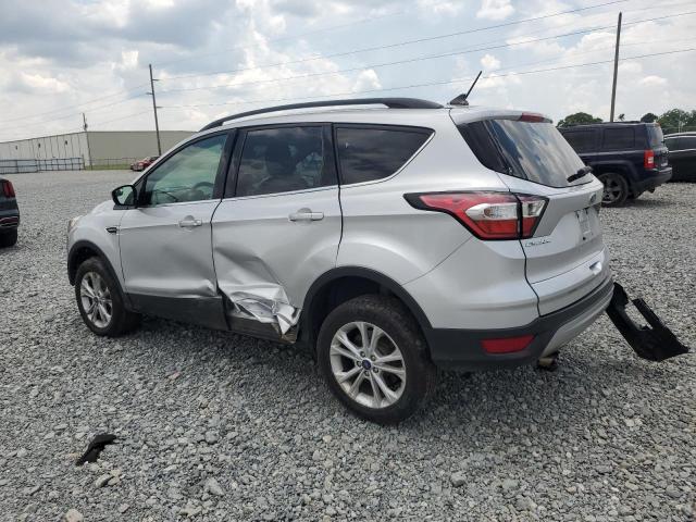 Photo 2 from auction – 2018 FORD ESCAPE SE with VIN 1FMCU9GD9JUD12614
