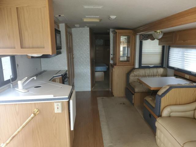Photo 6 from auction – 1997 FLEETWOOD PACE VISIO 36B with VIN 3FCMF53G5VJA14360
