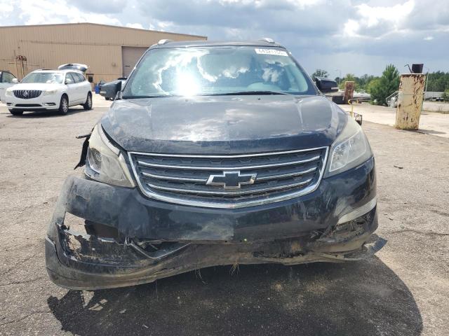 Photo 5 from auction – 2017 CHEVROLET TRAVERSE L with VIN 1GNKRGKD4HJ300158
