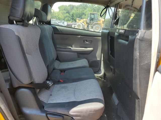 Photo 10 from auction – 2016 TOYOTA PRIUS V with VIN JTDZN3EU6GJ044983