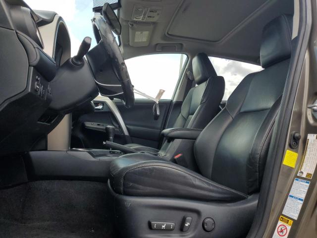 Photo 7 from auction – 2015 TOYOTA RAV4 LIMIT with VIN JTMDFREV2FD130095