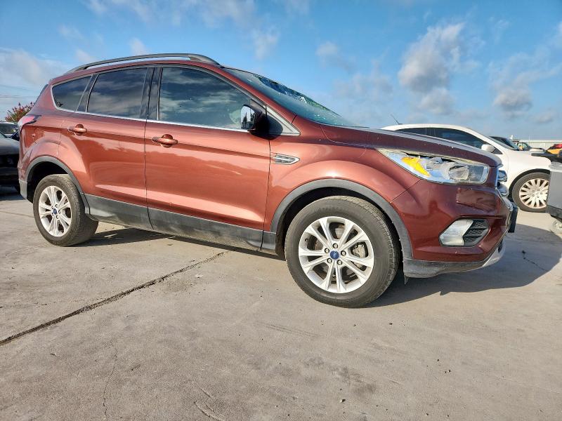 Photo 4 from auction – 2018 FORD ESCAPE SE with VIN 1FMCU0GD7JUB27652