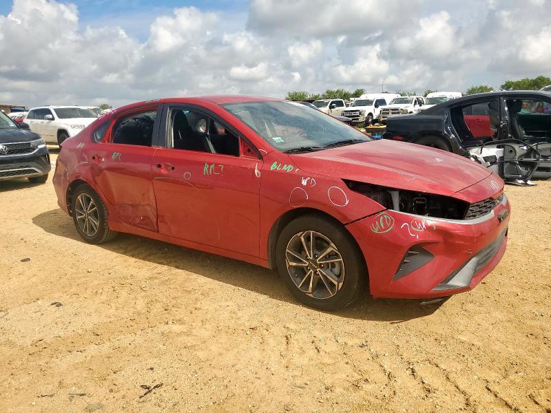 Photo 4 from auction – 2022 KIA FORTE FE with VIN 3KPF24AD7NE464608