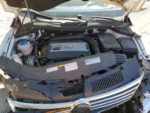 Photo 11 from auction – 2016 VOLKSWAGEN CC BASE with VIN WVWBP7AN2GE516574