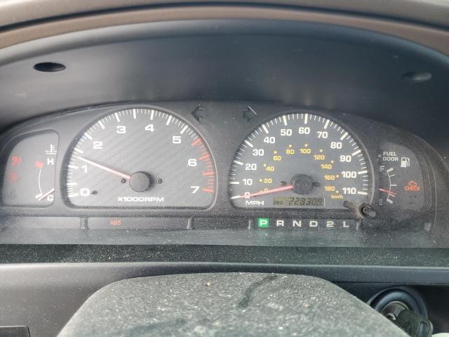 Photo 9 from auction – 2000 TOYOTA 4RUNNER SR with VIN JT3GN86R7Y0152071