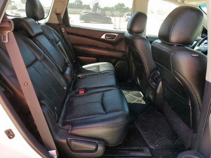 Photo 11 from auction – 2015 NISSAN PATHFINDER with VIN 5N1AR2MNXFC691097
