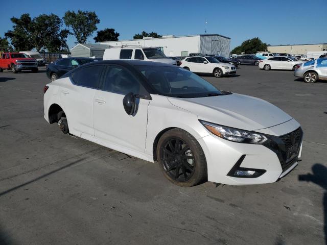Photo 4 from auction – 2022 NISSAN SENTRA SR with VIN 3N1AB8DV4NY234693