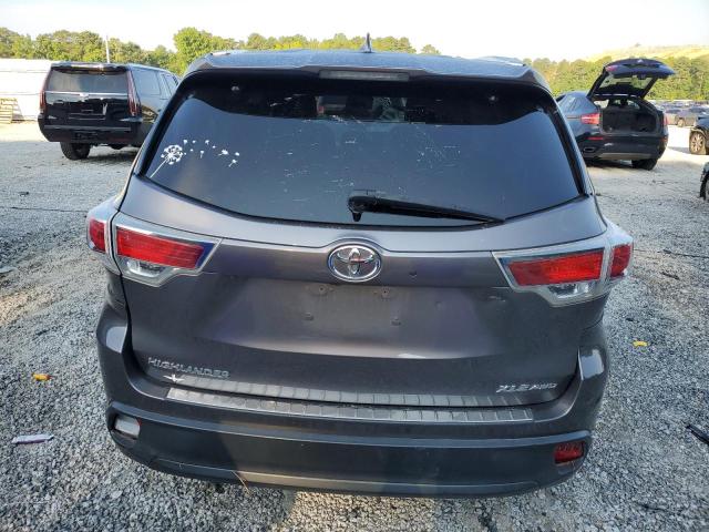 Photo 6 from auction – 2016 TOYOTA HIGHLANDER with VIN 5TDJKRFHXGS336181