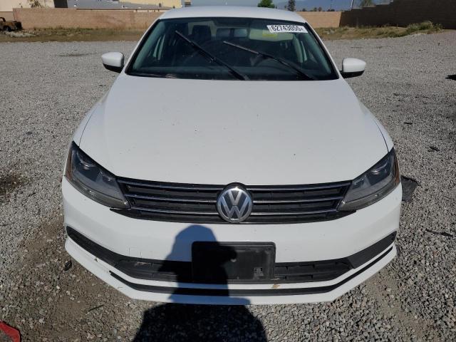 Photo 5 from auction – 2018 VOLKSWAGEN JETTA S with VIN 3VW2B7AJ6JM204039