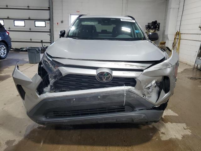 Photo 5 from auction – 2019 TOYOTA RAV4 LE with VIN 2T3F1RFV3KW048220