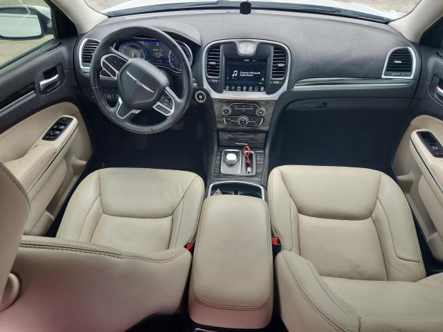 Photo 8 from auction – 2017 CHRYSLER 300 with VIN 2C3CCAAG2HH663586