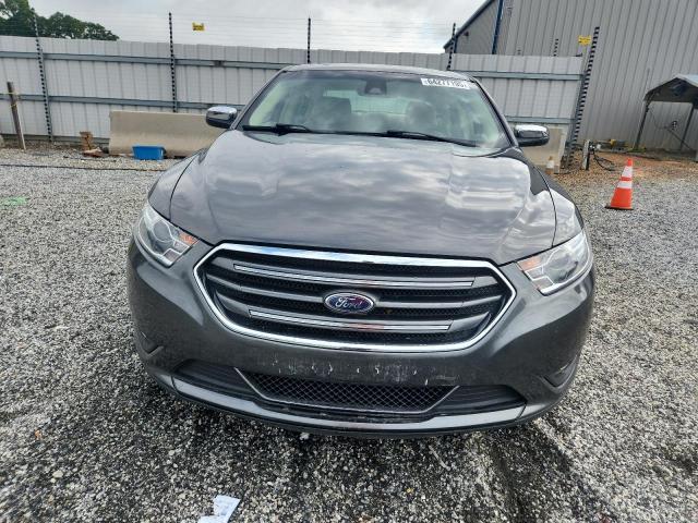 Photo 5 from auction – 2018 FORD TAURUS LIM with VIN 1FAHP2F83JG113141