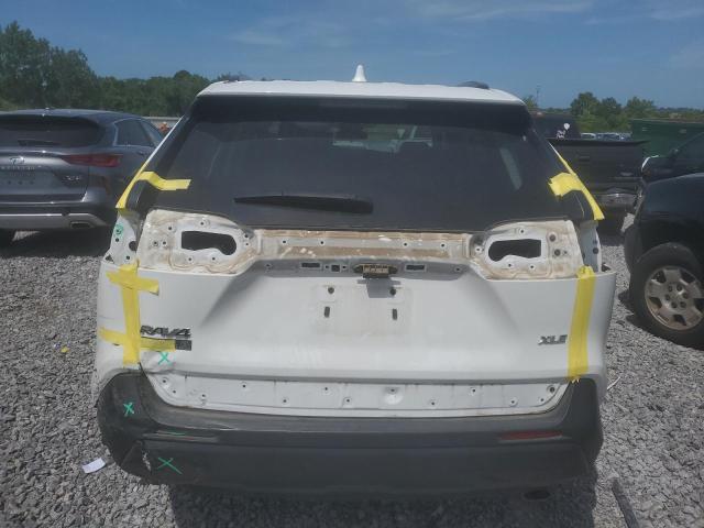 Photo 6 from auction – 2023 TOYOTA RAV4 XLE with VIN 2T3W1RFV7PC231239