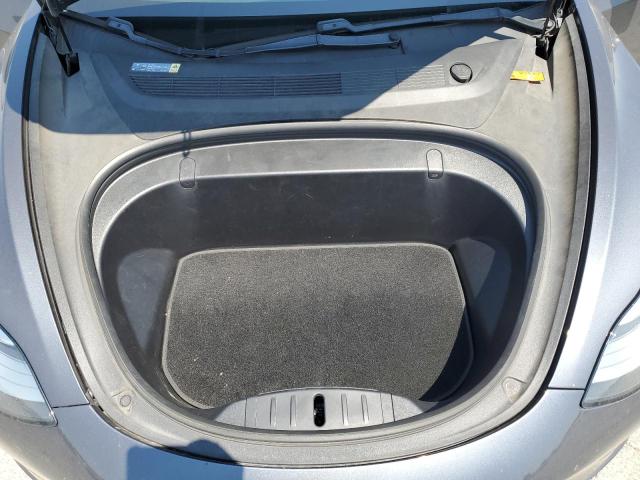 Photo 11 from auction – 2018 TESLA MODEL 3 with VIN 5YJ3E1EA1JF033887