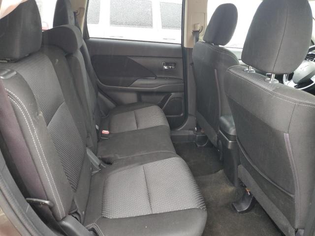Photo 11 from auction – 2017 MITSUBISHI OUTLANDER with VIN JA4AZ2A38HZ036423