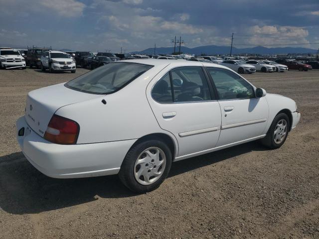 Photo 3 from auction – 1998 NISSAN ALTIMA XE with VIN 1N4DL01D1WC265520