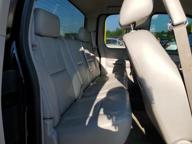 Photo 10 from auction – 2011 GMC SIERRA K25 with VIN 1GT221CG4BZ170670