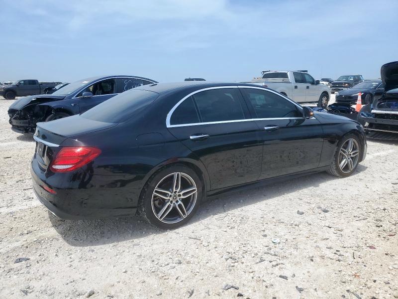 Photo 3 from auction – 2018 MERCEDES-BENZ E 300 with VIN WDDZF4JB6JA321474