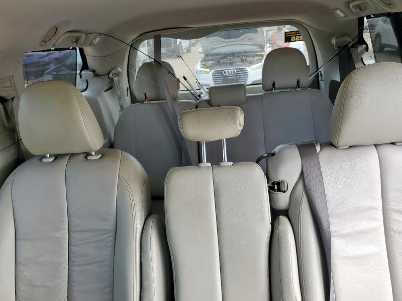 Photo 10 from auction – 2011 TOYOTA SIENNA LE with VIN 5TDKK3DC3BS128354