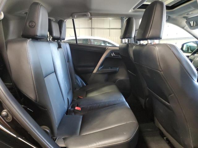 Photo 11 from auction – 2015 TOYOTA RAV4 LIMIT with VIN 2T3DFREV5FW270824
