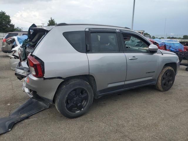 Photo 3 from auction – 2017 JEEP COMPASS LATITUDE with VIN 1C4NJCEB4HD182675