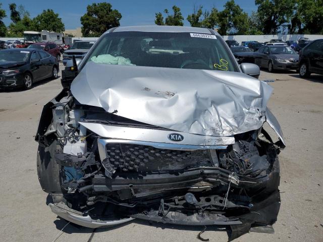 Photo 5 from auction – 2018 KIA SEDONA L with VIN KNDMA5C19J6378302