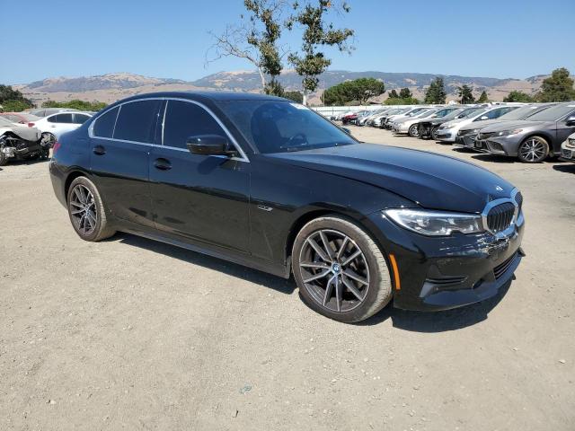 Photo 4 from auction – 2022 BMW 330E with VIN 3MW5P7J00N8C57775