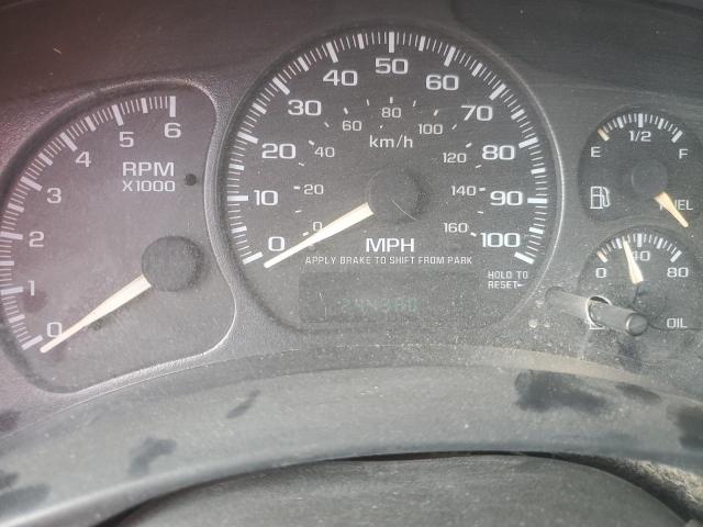 Photo 9 from auction – 2002 CHEVROLET SILVERADO C1500 with VIN 2GCEC19T921196673