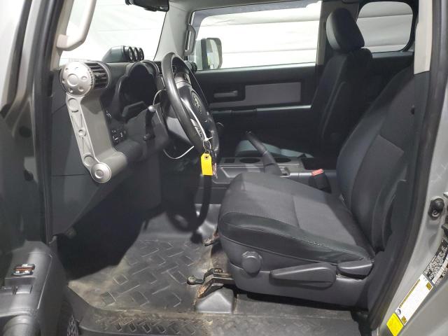 Photo 7 from auction – 2012 TOYOTA FJ CRUISER with VIN JTEBU4BF4CK117378