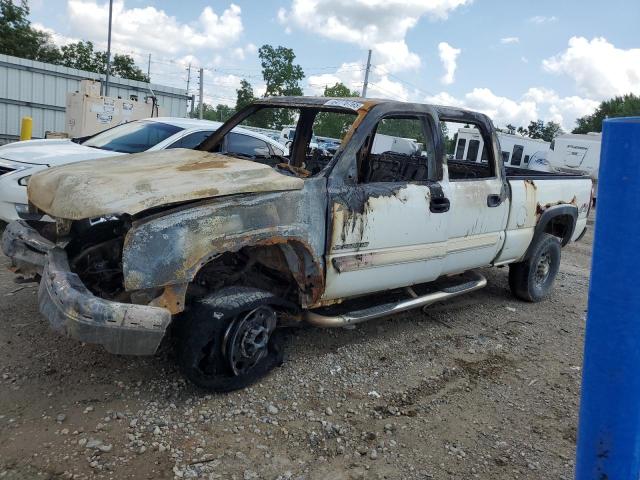 CHEVROLET SILVERADO 2005 with VIN 1GCHK23U85F857629 - Photo from auction