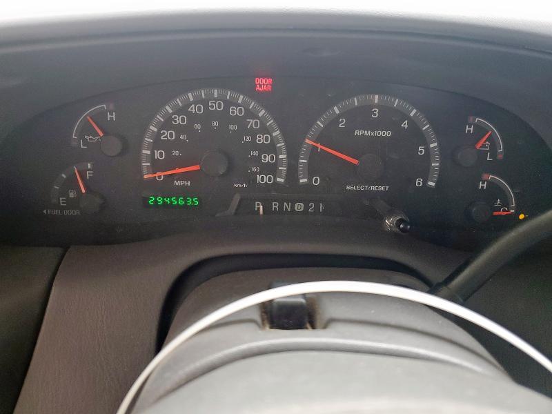 Photo 9 from auction – 2002 FORD F150 with VIN 1FTRX18L12NA99201