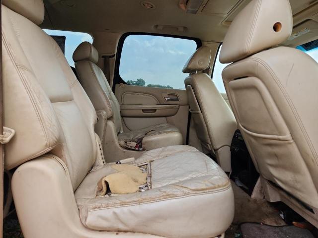 Фото 11 с аукциона – 2008 CADILLAC ESCALADE E с VIN 1GYFK66808R128471