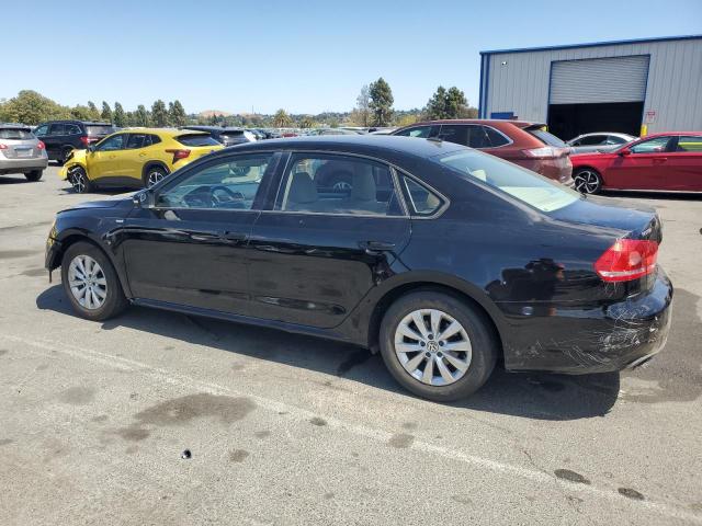 Photo 2 from auction – 2015 VOLKSWAGEN PASSAT S with VIN 1VWAT7A31FC052335