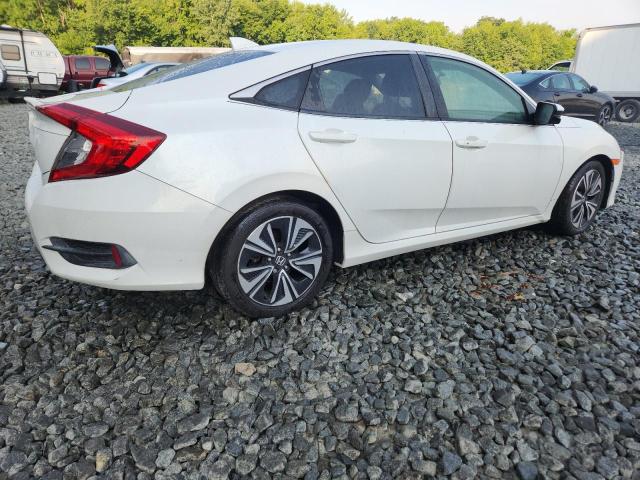 Photo 3 from auction – 2018 HONDA CIVIC EX with VIN JHMFC1F33JX019934