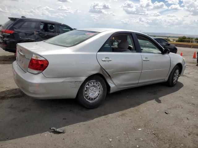 Photo 3 from auction – 2005 TOYOTA CAMRY LE with VIN 4T1BE32K55U985708