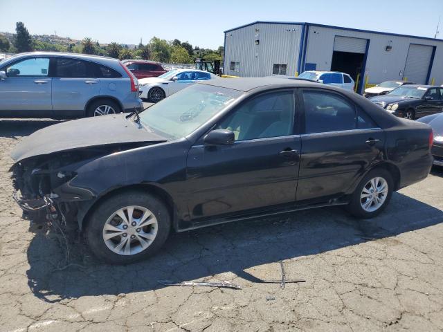 Photo 1 from auction – 2004 TOYOTA CAMRY LE with VIN 4T1BF30K54U077936